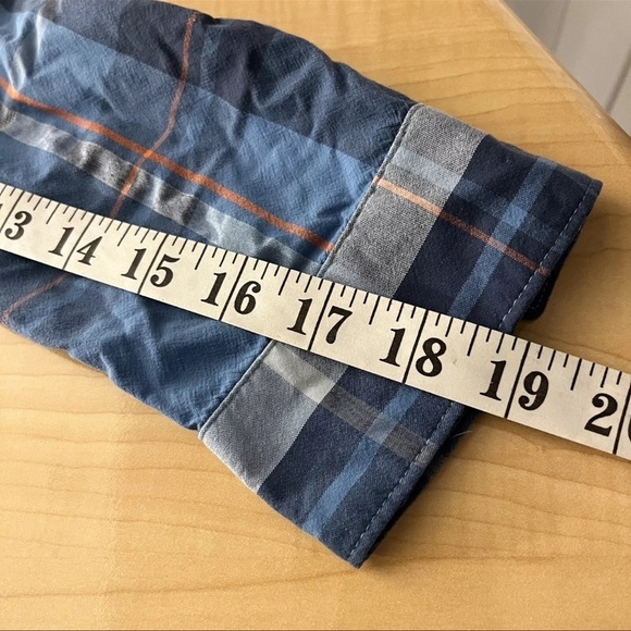 ❤️ Mountain Hardwear Plaid Shirt Women's Size Medium Long Sleeve Button Up Blue - Picture 10 of 10